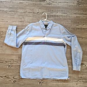 American Eagle Aprés Active Mens Half-Button Down